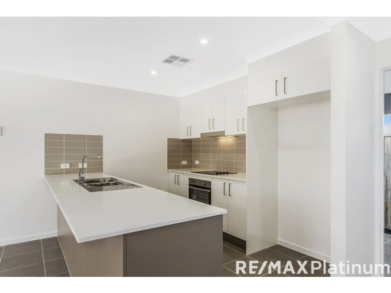 44 Imperial Crescent, Narangba QLD 4504