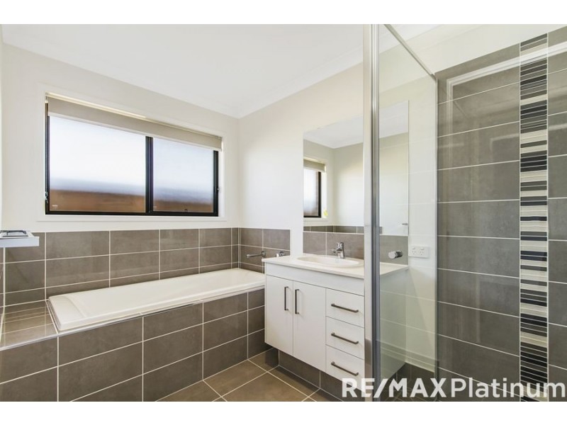 44 Imperial Crescent, Narangba QLD 4504