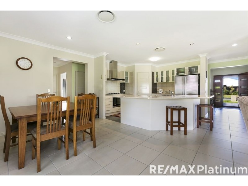 11 Maidenhair Drive, Narangba QLD 4504