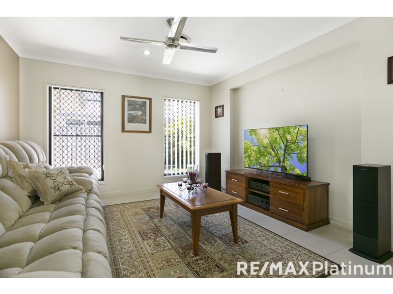 11 Maidenhair Drive, Narangba QLD 4504