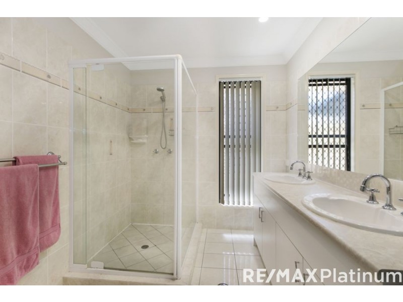 19 Jardine Place, Narangba QLD 4504