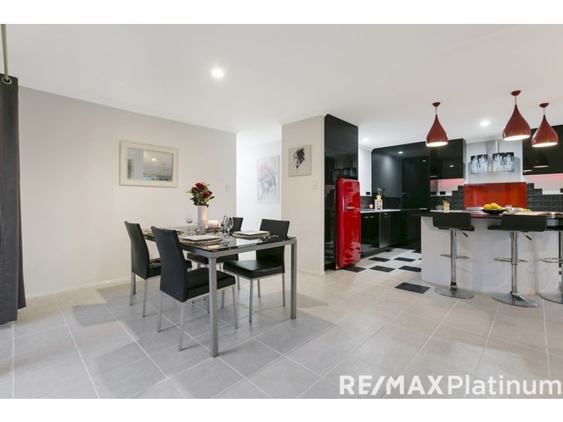 7 Como Court, Narangba QLD 4504