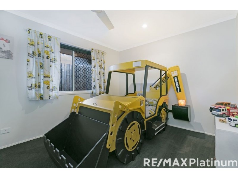 7 Como Court, Narangba QLD 4504