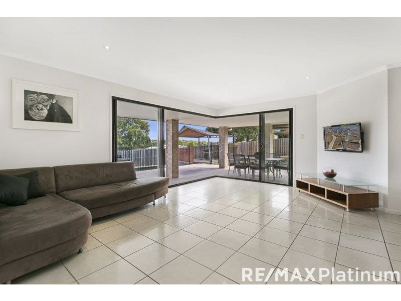 7 Barrine Place, Narangba QLD 4504