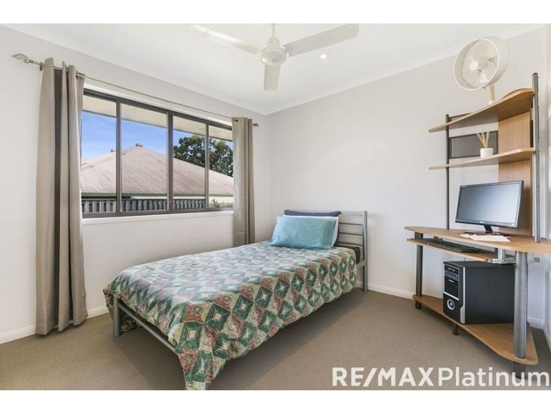 7 Barrine Place, Narangba QLD 4504