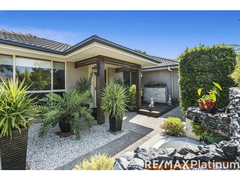 9 Lookout Place, Narangba QLD 4504