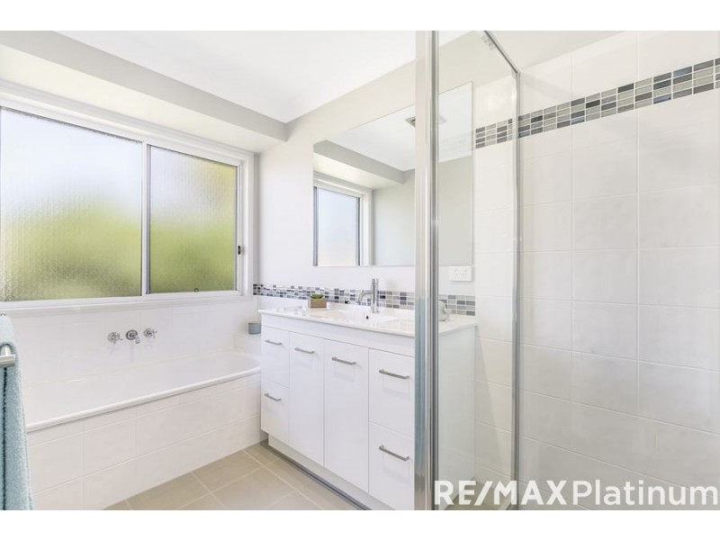 12 Bendee Court, Narangba QLD 4504