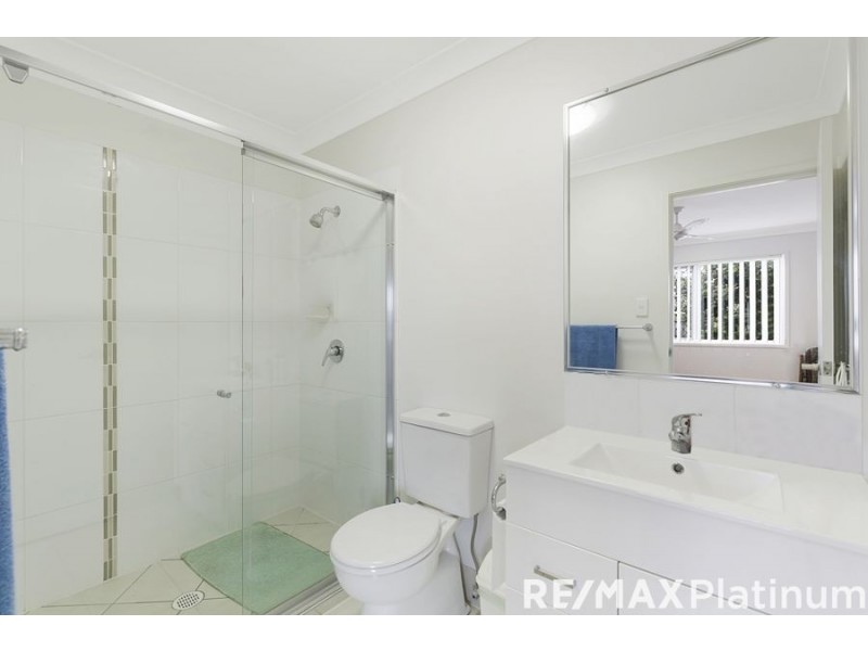 1/238 Young Rd, Narangba QLD 4504