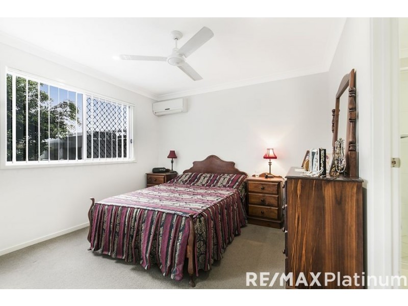 1/238 Young Rd, Narangba QLD 4504