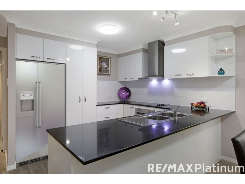 9 Hollow Crescent, Narangba QLD 4504