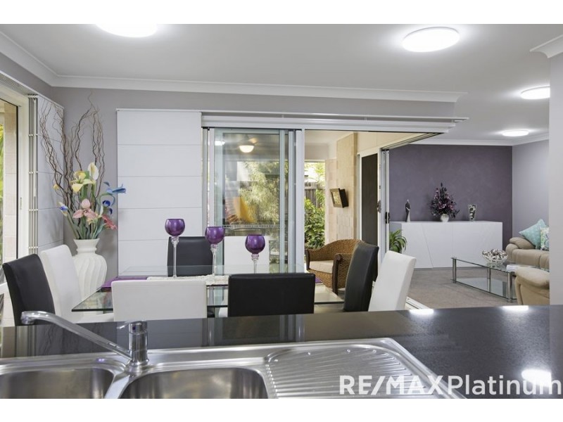 9 Hollow Crescent, Narangba QLD 4504