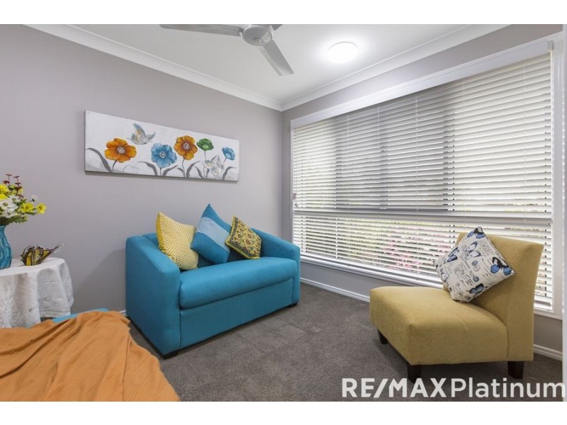 9 Hollow Crescent, Narangba QLD 4504