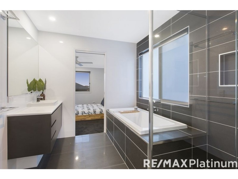 36 Timbury Street, Mango Hill QLD 4509