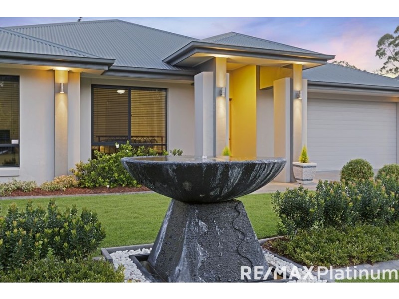33 Maidenhair Drive, Narangba QLD 4504