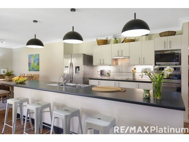 26-28 Northfield Place, Elimbah QLD 4516