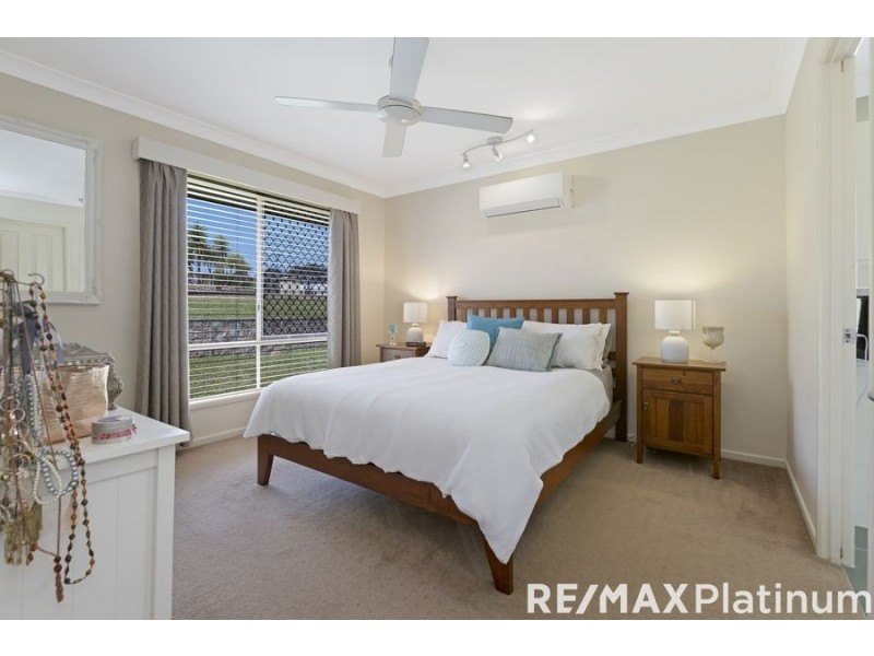 26-28 Northfield Place, Elimbah QLD 4516
