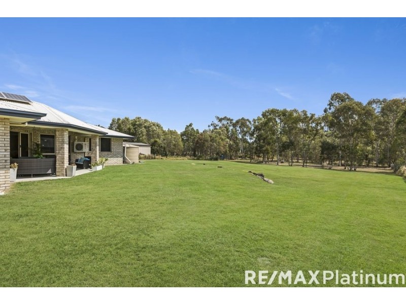 26-28 Northfield Place, Elimbah QLD 4516