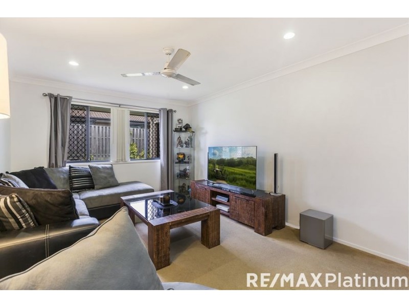 7 Peacherine Circuit, Bellmere QLD 4510