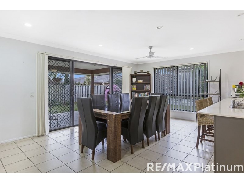 7 Peacherine Circuit, Bellmere QLD 4510