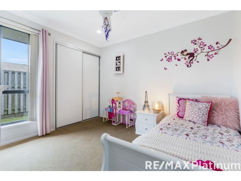 7 Peacherine Circuit, Bellmere QLD 4510