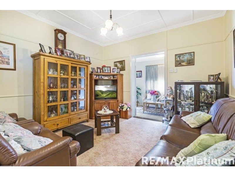 4 Station Street, Caboolture QLD 4510