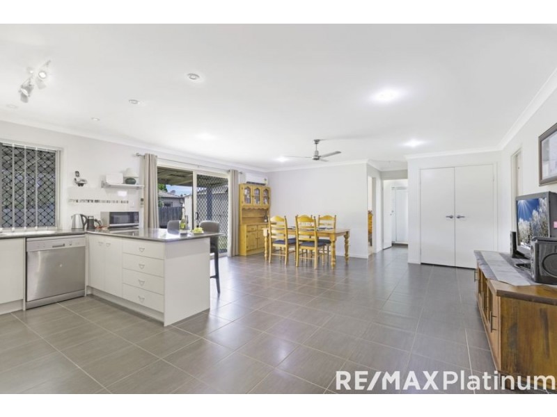 27 Lotus Avenue, Bellmere QLD 4510