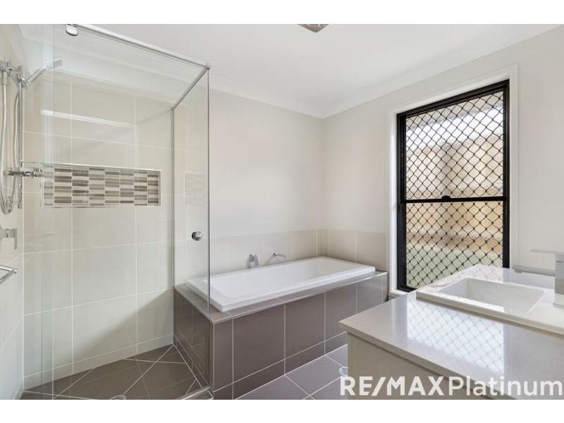31 Monarch Avenue, Narangba QLD 4504
