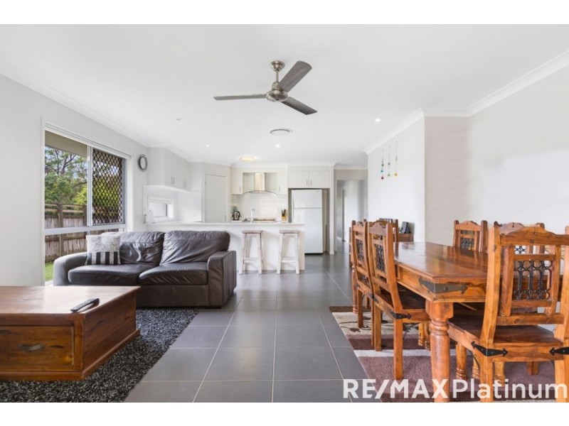 15 Nocturnal Promenade, Narangba QLD 4504