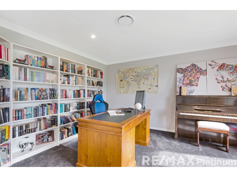 125 Elena Court, Elimbah QLD 4516