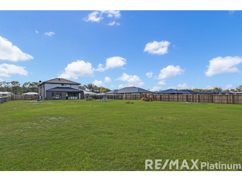 125 Elena Court, Elimbah QLD 4516