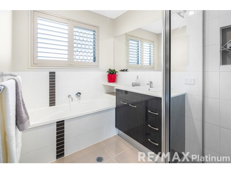 1 Imperial Crescent, Narangba QLD 4504