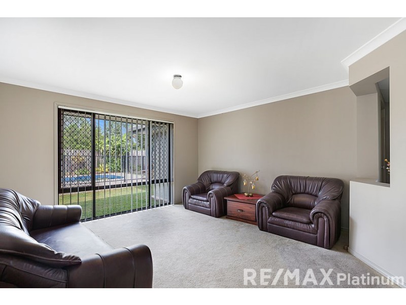 2 Maidenhair Drive, Narangba QLD 4504