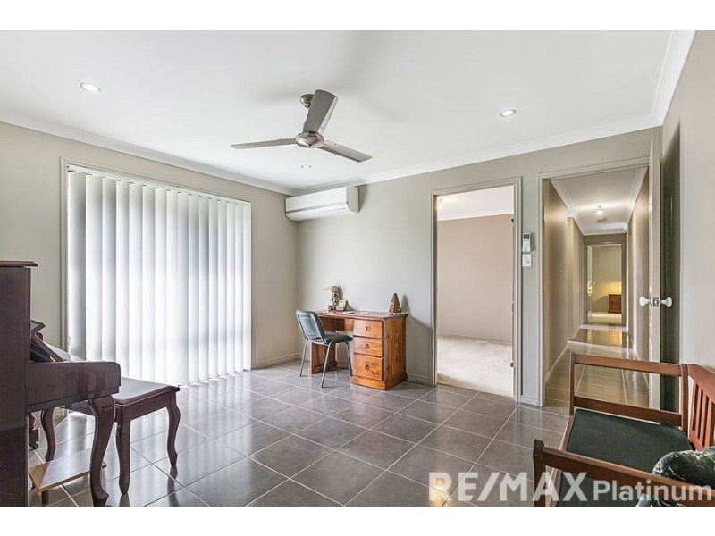 2 Maidenhair Drive, Narangba QLD 4504