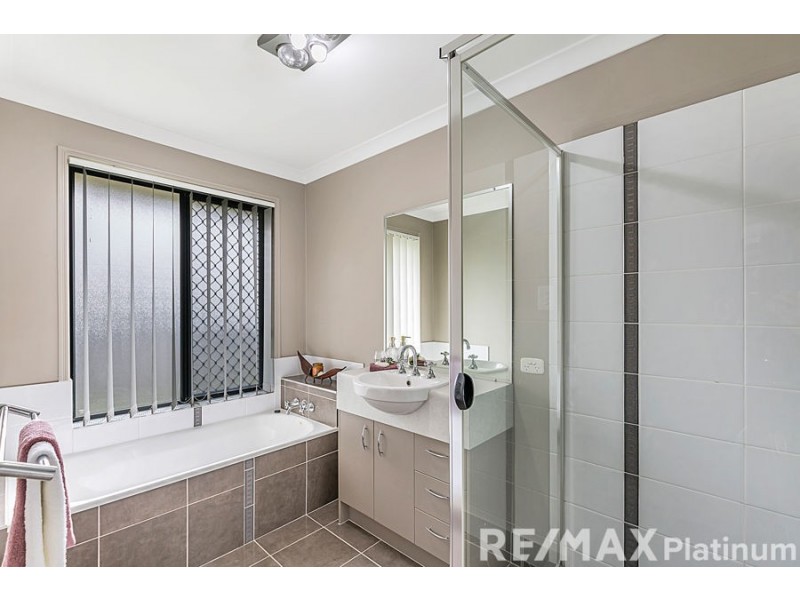 2 Maidenhair Drive, Narangba QLD 4504