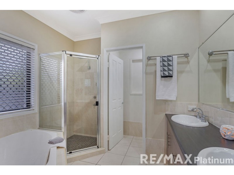 27 Creekside Drive, Narangba QLD 4504