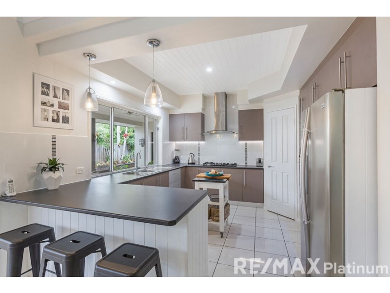 27 Creekside Drive, Narangba QLD 4504