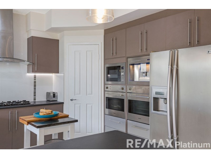 27 Creekside Drive, Narangba QLD 4504