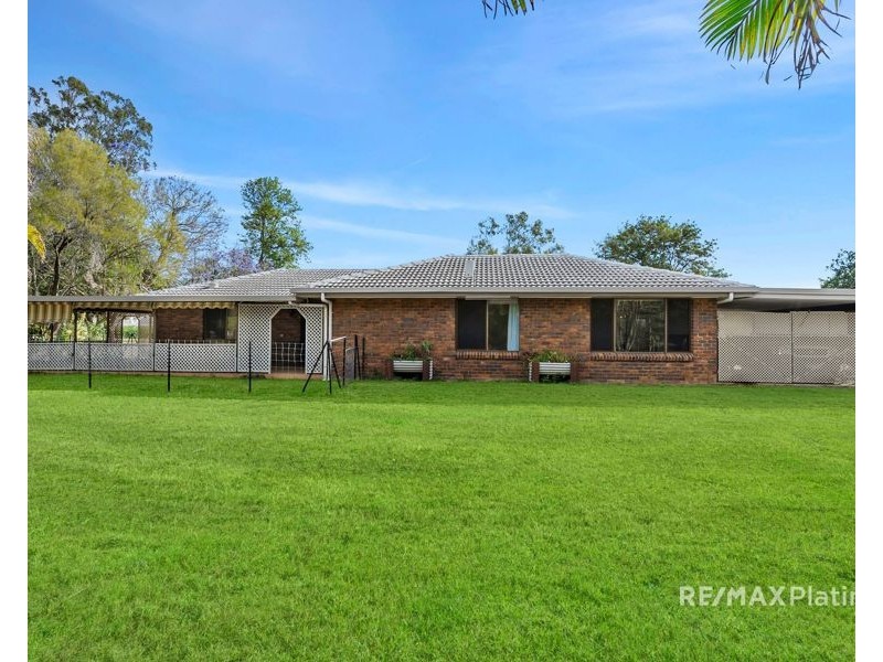 190 Twin View Road, Elimbah QLD 4516