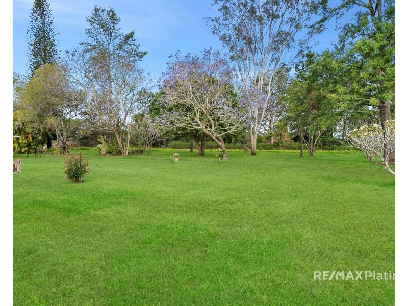 190 Twin View Road, Elimbah QLD 4516