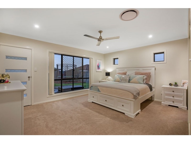 26 Creekside Drive, Narangba QLD 4504