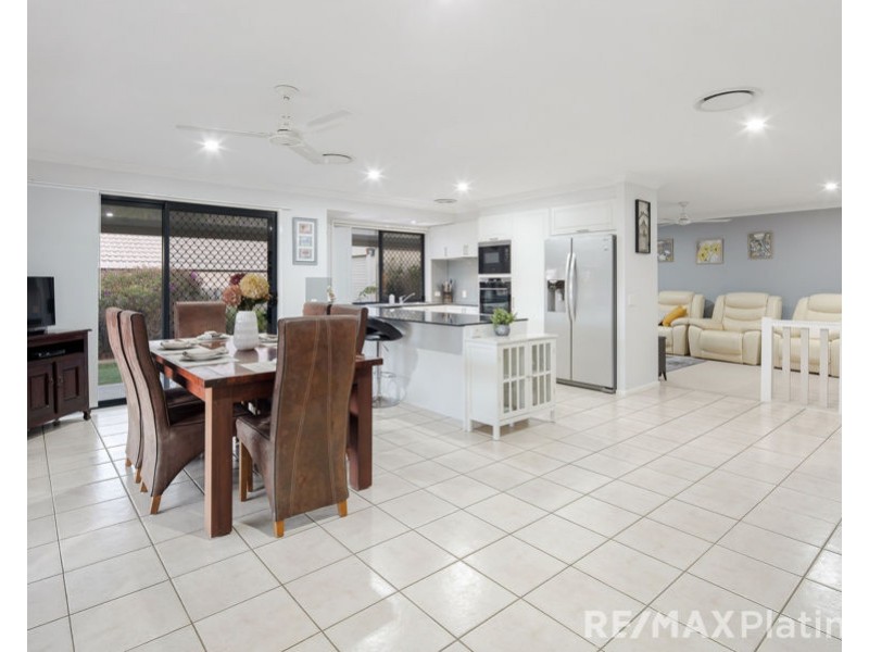 30 Maurice Avenue, Morayfield QLD 4506