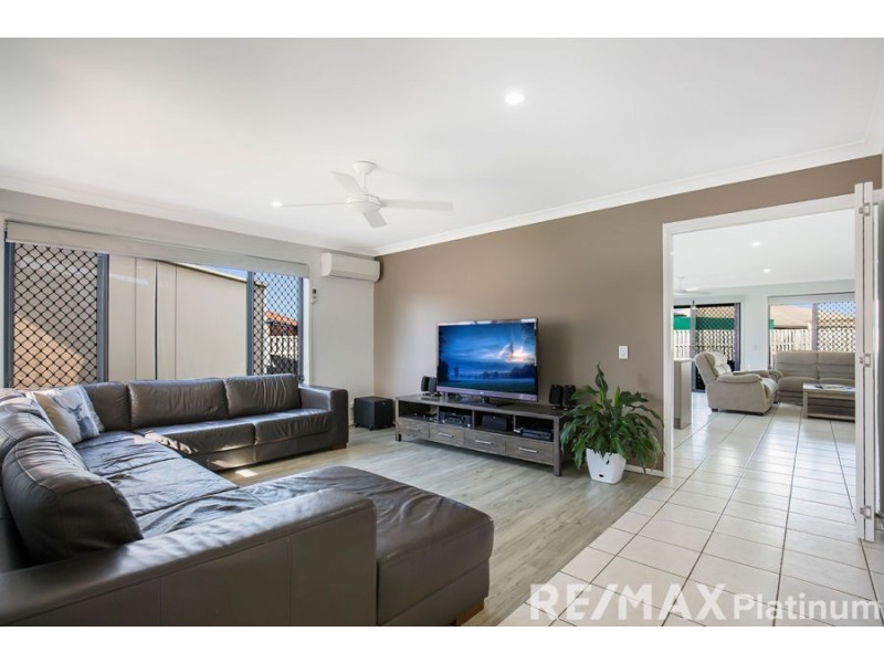 9 Marilyn Place, Morayfield QLD 4506