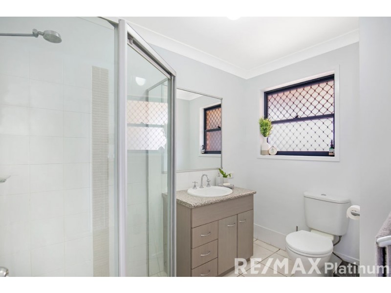 9 Marilyn Place, Morayfield QLD 4506