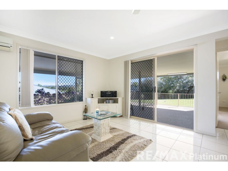 22 Barrine Place, Narangba QLD 4504