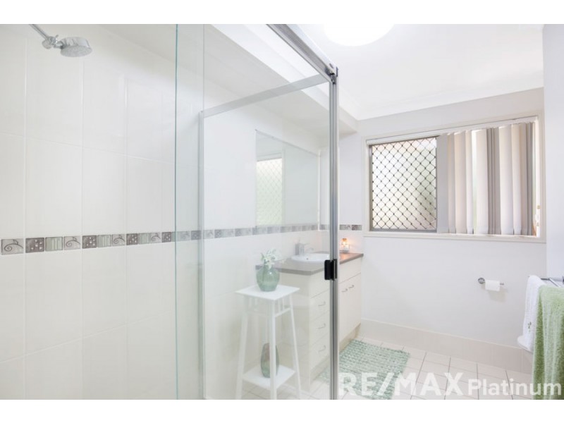 22 Barrine Place, Narangba QLD 4504