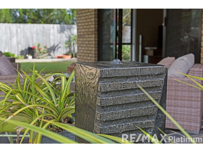 43 Ashford Circuit, Petrie QLD 4502