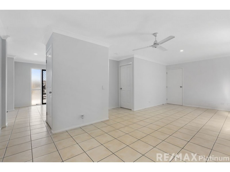 26 Christopher Place, Morayfield QLD 4506