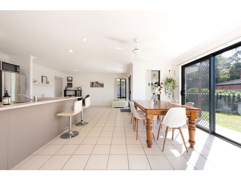 28 Christopher Place, Morayfield QLD 4506