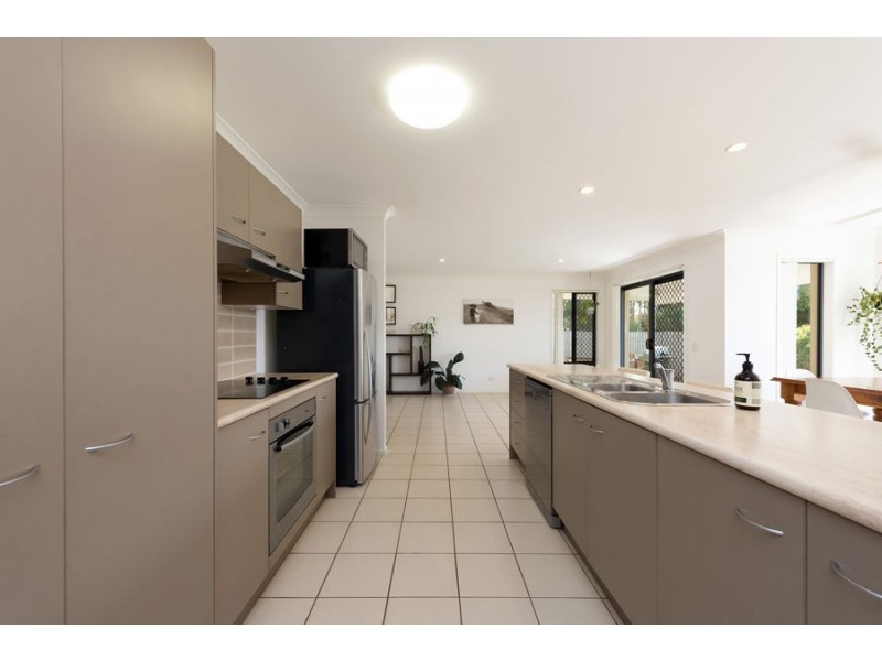 28 Christopher Place, Morayfield QLD 4506