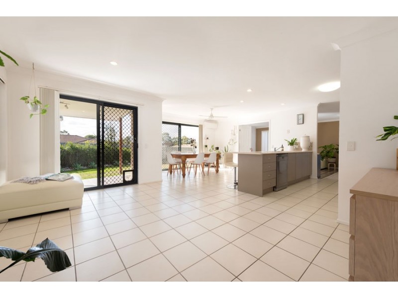 28 Christopher Place, Morayfield QLD 4506